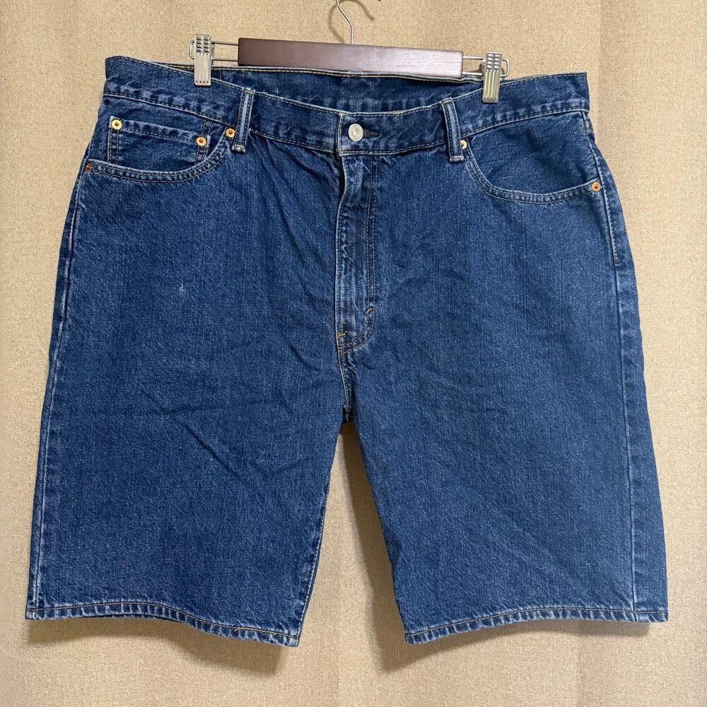 Levi’s Jean Shorts Men’s 40(Feels like 36) Blue Straight